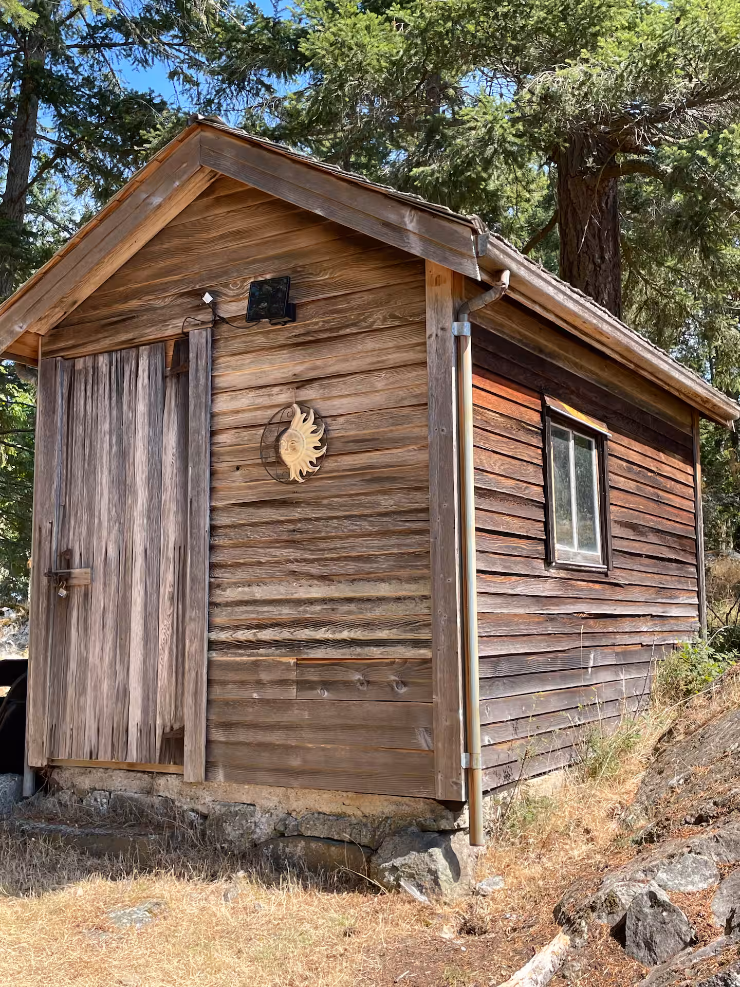apple_house